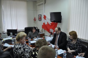 Депутаты муниципального округа Нагорный согласовали график приема жителей на последний квартал 2015 года
