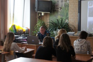 Дмитрий Стрелков рассказал школьникам об истории создания Гражданской обороны