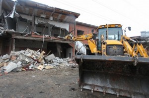 В Нагорном районе снесли несколько объектов самовольного строительства