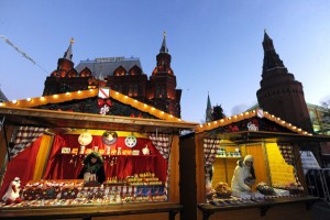 Фестиваль "Путешествие в Рождество" на Манежной площади Москвы посетило более 1 млн человек