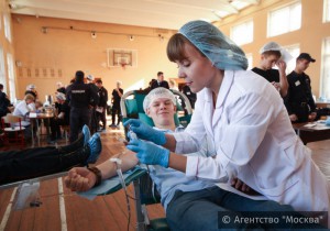 Жители Москвы регулярно принимают участие в Днях донора