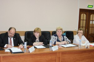 Депутаты муниципального округа Нагорный встретились на внеочередном заседании 
