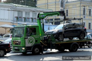 Московские единороссы добиваются отмены предварительной оплаты эвакуации автомобиля