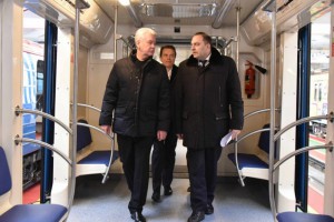 Самые современные поезда «Москва» вышли на линию в московском метро