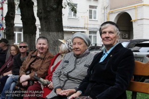 Пенсионеры в Нагорном районе 