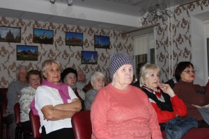 Пенсионеры в Нагорном районе 