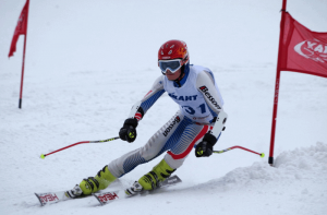 Соревнования по горным лыжам в спорткомплексе "КАНТ"