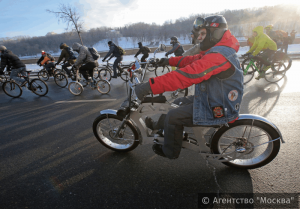 Второй зимний велопарад в Москве