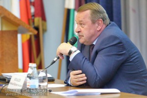 Жители ЮАО в марте смогут задать вопросы префекту Алексею Челышеву