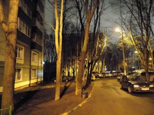 Восстановленное уличное освещение в районе