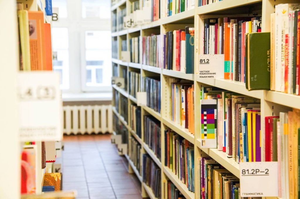 Литературный час о поэтессе проведут в библиотеке №148 имени Федора Тютчева. Фото: Ксения Догонашева, «Вечерняя Москва»