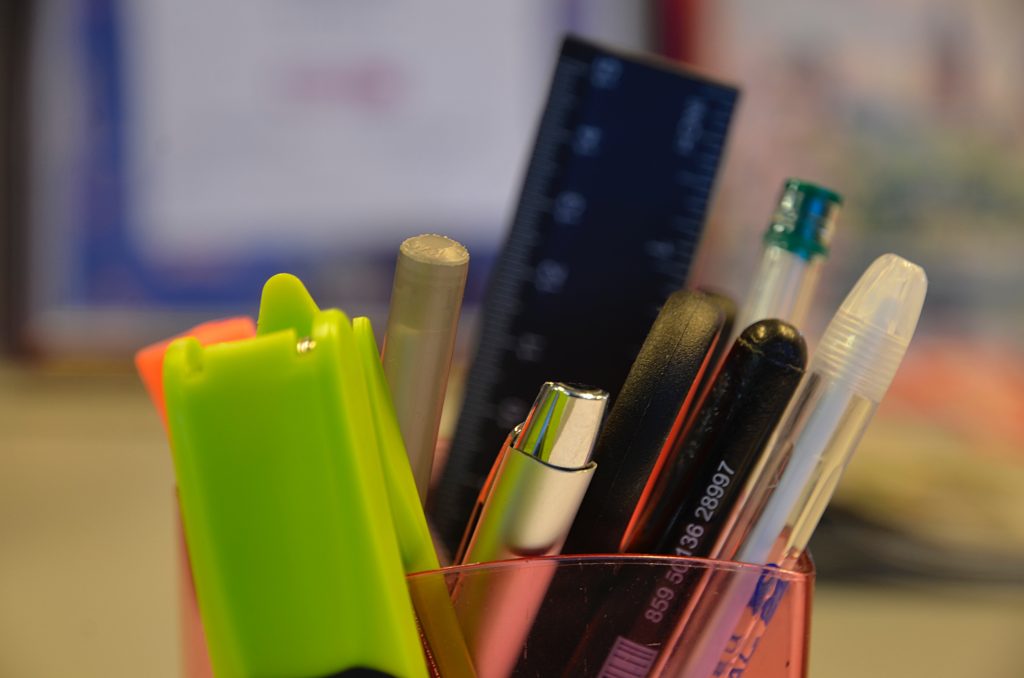 Представители ДК «Нагорный» пригласили жителей района на мероприятие ко Дню молодежи. Фото: Анна Быкова, «Вечерняя Москва»