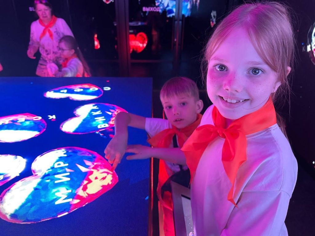 Ребята из школы №1450 «Олимп» посетили Национальный центр «Россия». Фото: официальная страница школы в социальных сетях