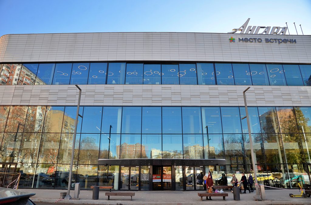 Тренировку по танцевальному фитнесу проведут в РЦ «Место встречи Ангара». Фото: Анна Быкова, «Вечерняя Москва»