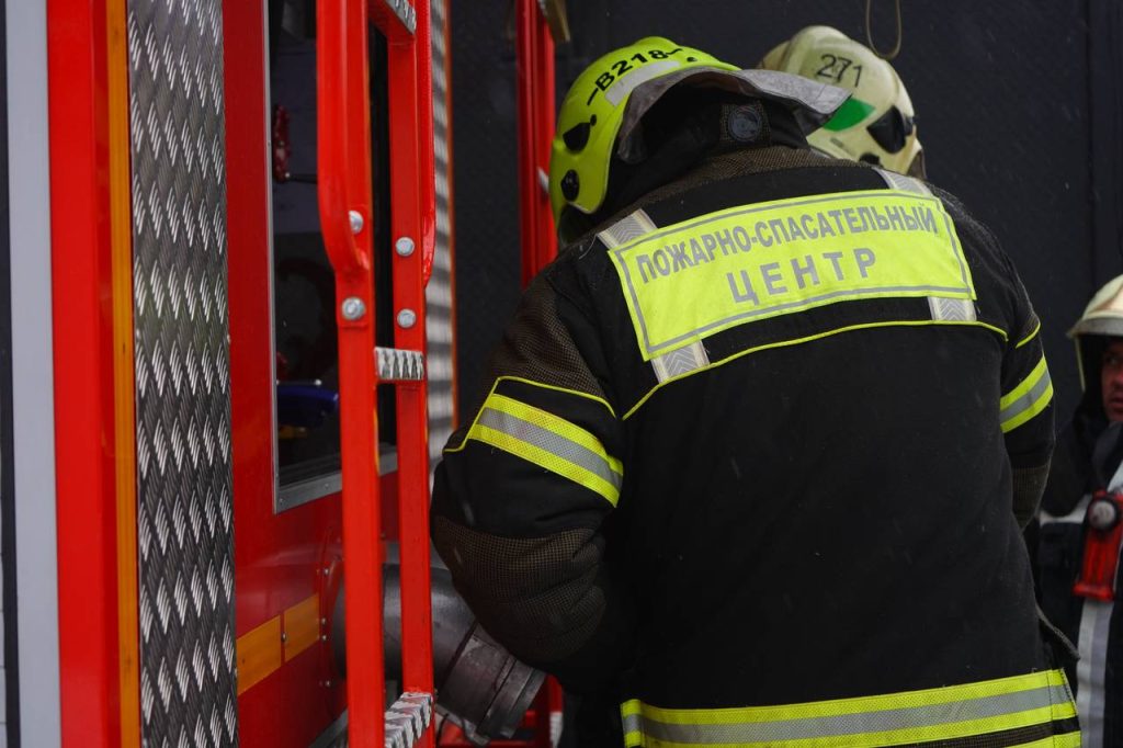 Пожарную часть посетили ученики школы №1862. Фото: Анна Быкова, «Вечерняя Москва»