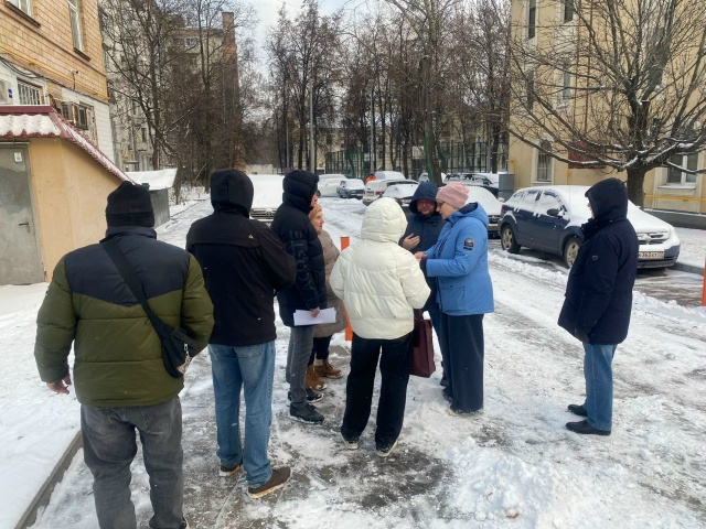 Обход территории Нагорного района посетила Юлия Новикова. Фото: официальная страница управы Нагорного района в социальных сетях