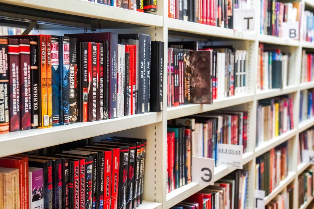 Мероприятие «Власть образа» организуют в библиотеке №148. Фото: Ксения Догонашева, «Вечерняя Москва»