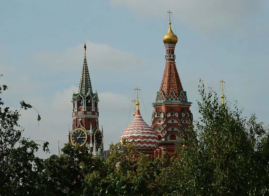 поздравлением с Днем города Москвы поделился Аппарат СД МО Нагорный. Фото: Анна Быкова, «Вечерняя Москва»