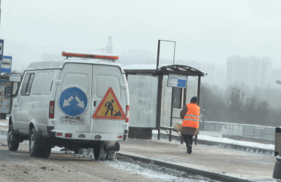 В ЮАО для очистки транспортно-пересадочных узлов от снега сформированы круглосуточные бригады