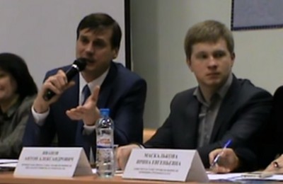 В заседании окружного штаба примет участие глава управы Александр Красовский (слева)
