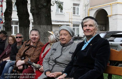Пенсионеры в Нагорном районе