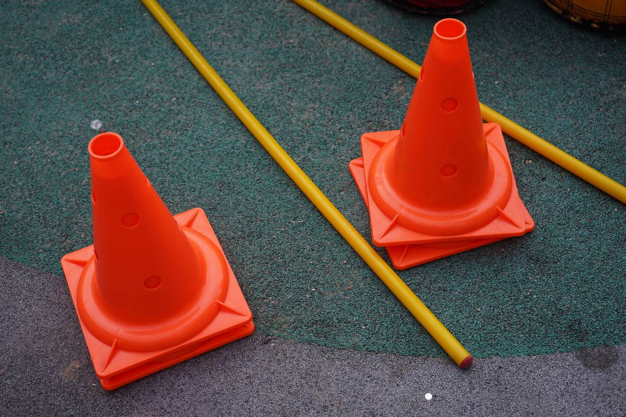 Преподаватель школы №1450 «Олимп» сдала нормы ГТО и получила золотой значок. Фото: Анна Быкова, «Вечерняя Москва»