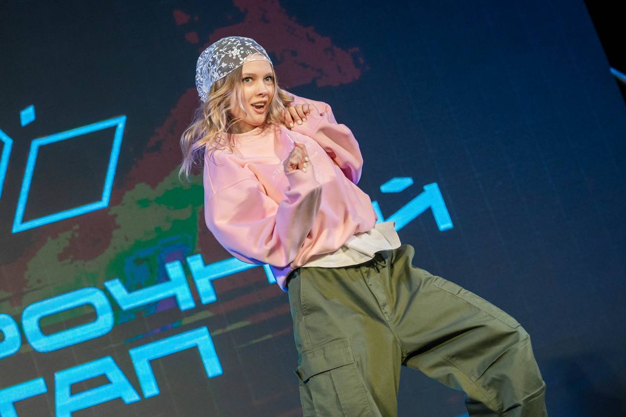 Студентка МФЮА прошла в полуфинал студенческого конкурса. Фото: Telegram-канал Московского финансово-юридического университета