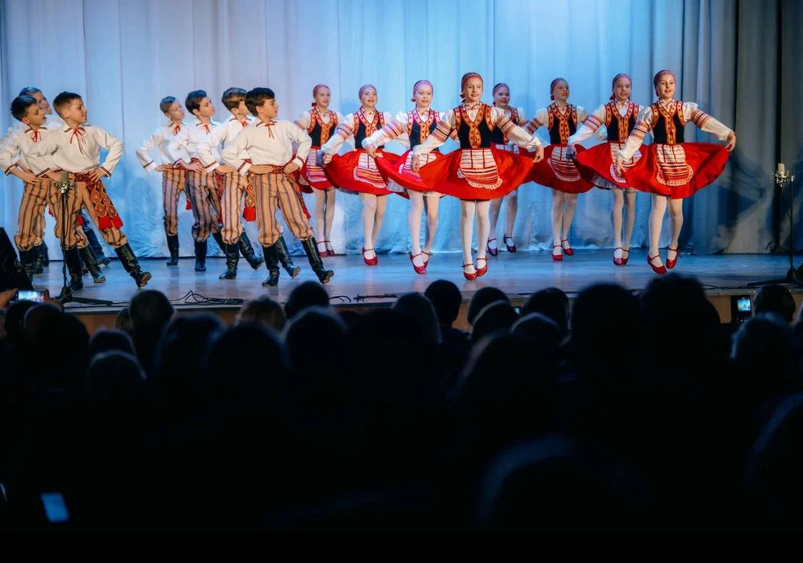 Концерт ко Дню народного единства провели в КЦ «Нагорный». Фото: Telegram-канал КЦ «Нагорный»