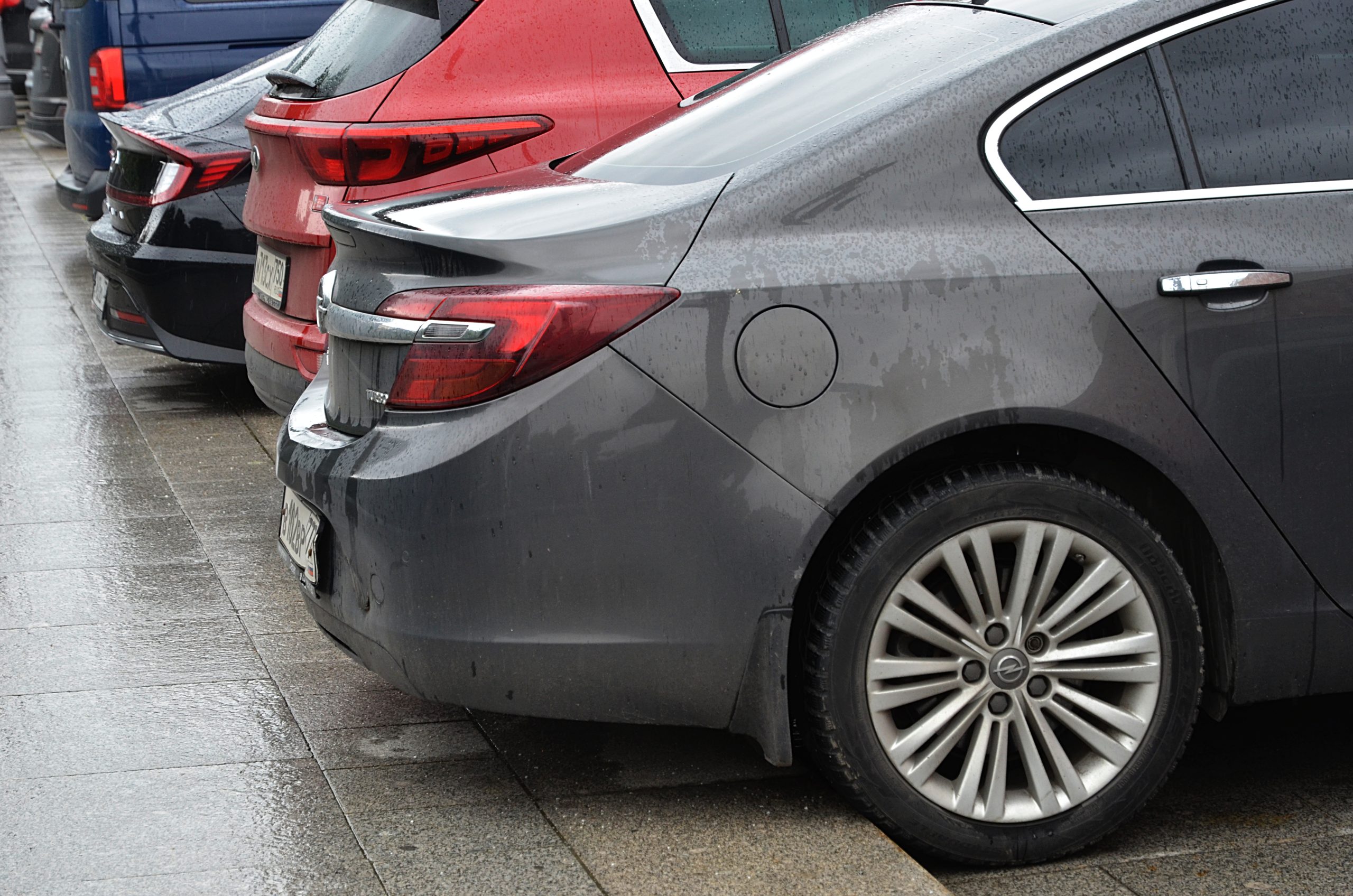 Информацией о перехватывающих парковках в ЮАО поделилась депутат Ольга Тарасенко. Фото: Анна Быкова, «Вечерняя Москва»