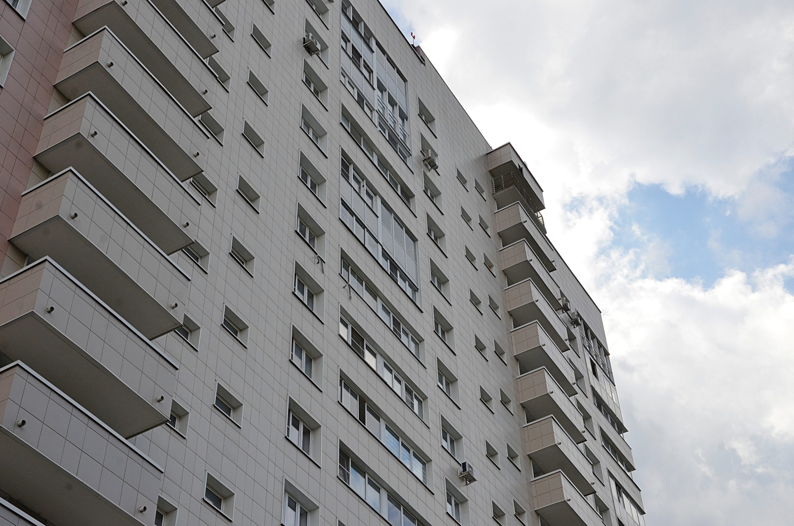 Обход провел глава управы Нагорного. Фото: Анна Быкова, «Вечерняя Москва»