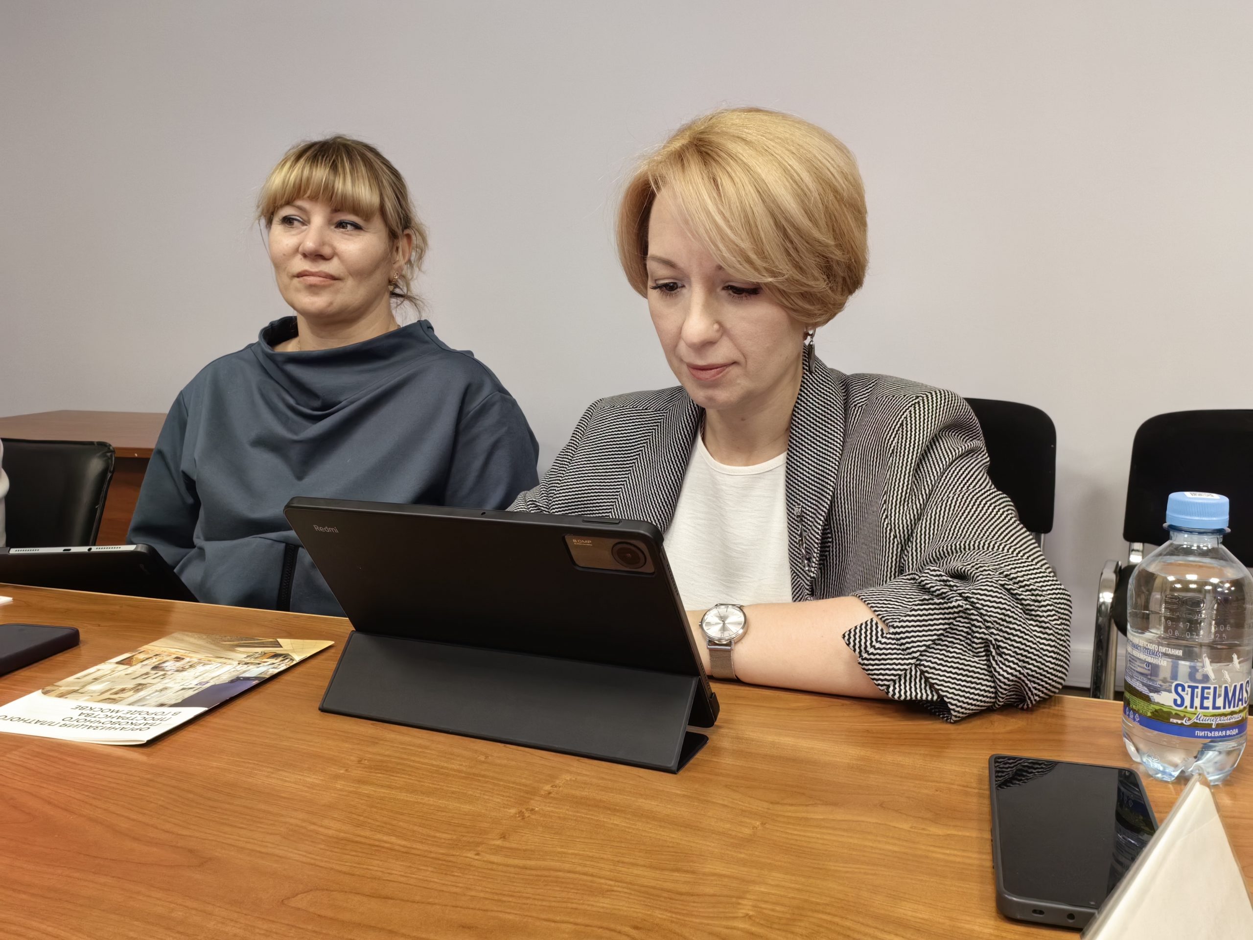 Плановое заседание пройдет в совете депутатов МО Нагорный. Фото: Наталья Рогило, «Вечерняя Москва»